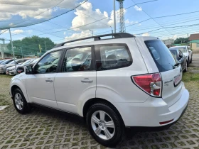 Subaru Forester 2.0I-AUTOMATIC-GPL-200000км, снимка 2
