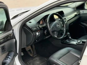 Mercedes-Benz E 220, снимка 13