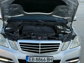Mercedes-Benz E 220, снимка 12