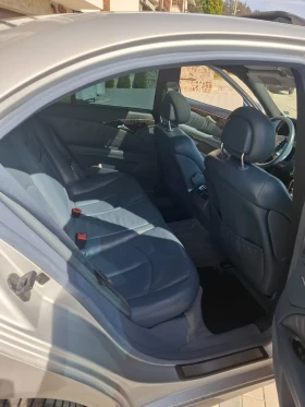 Mercedes-Benz E 220, снимка 9