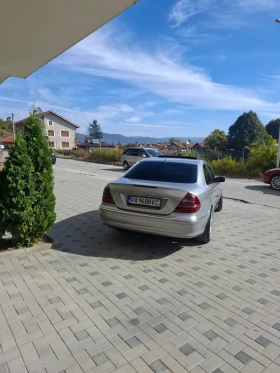 Mercedes-Benz E 220, снимка 5