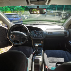 Honda Accord, снимка 3 - Автомобили и джипове - 45659726