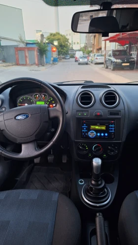 Ford Fiesta 1.4 i - 4400 лв. - 67284065 11