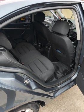 Skoda Octavia, снимка 10