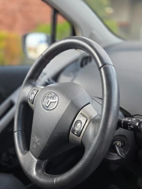 Toyota Yaris 1.4D4-D Facelift ОТЛИЧЕН - 2600 € / 5085.16 лв. - 24182639 7