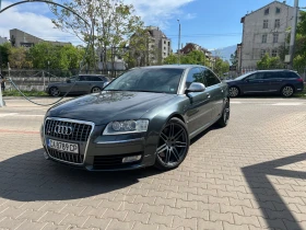 Audi S8 5.2 FSI Quattro