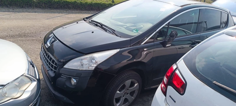 Peugeot 3008 1.6 HDI 8V, снимка 2 - Автомобили и джипове - 48320132