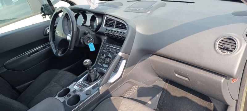 Peugeot 3008 1.6 HDI 8V, снимка 16 - Автомобили и джипове - 48320132