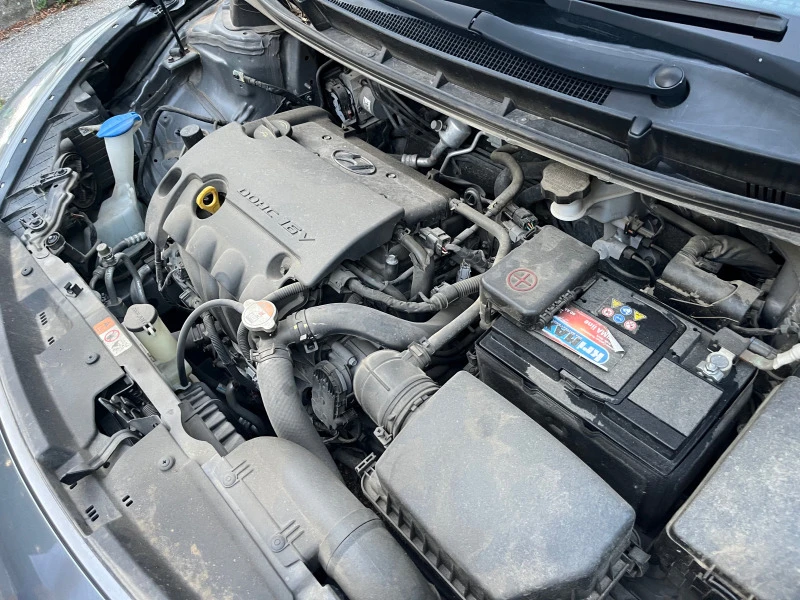 Hyundai I30 1.4 DOHC 16V, снимка 13 - Автомобили и джипове - 46435436