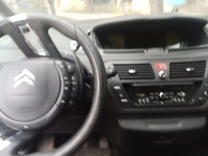 Citroen C4 Picasso 2.0 hdmi 136 hp, снимка 9 - Автомобили и джипове - 47302009