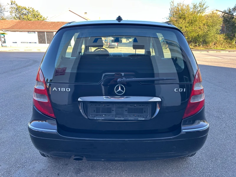 Mercedes-Benz A 180 CDI Автоматик Avantgarde Италия, снимка 6 - Автомобили и джипове - 47425023