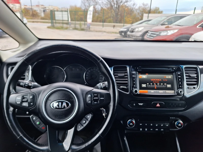 Kia Carens 1.7 CRDI - 136 к.с. - NAVI, снимка 7 - Автомобили и джипове - 48041239