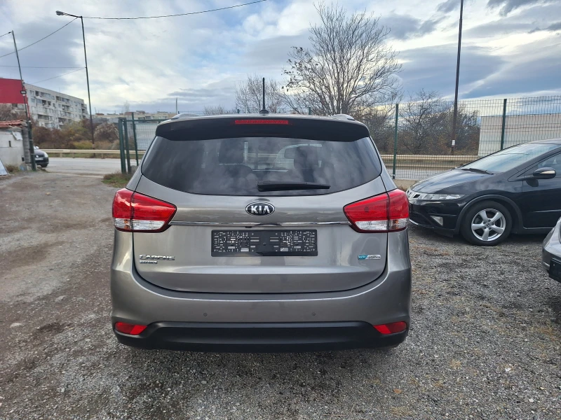 Kia Carens 1.7 CRDI - 136 к.с. - NAVI, снимка 5 - Автомобили и джипове - 48041239