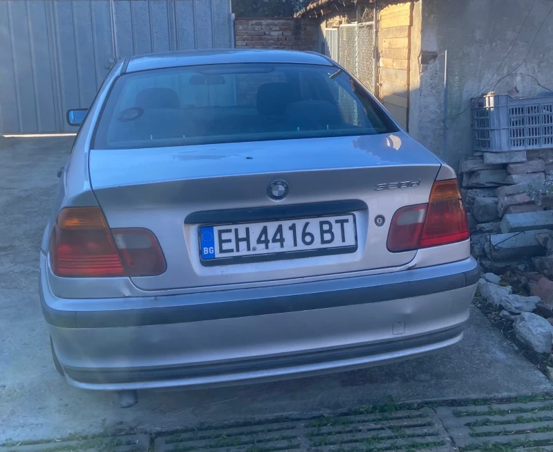 BMW 320, снимка 2 - Автомобили и джипове - 48174100