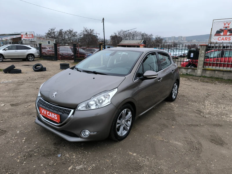 Peugeot 208 1.6 eHDI 92 hp - AUTOMATIC, снимка 6 - Автомобили и джипове - 48535204