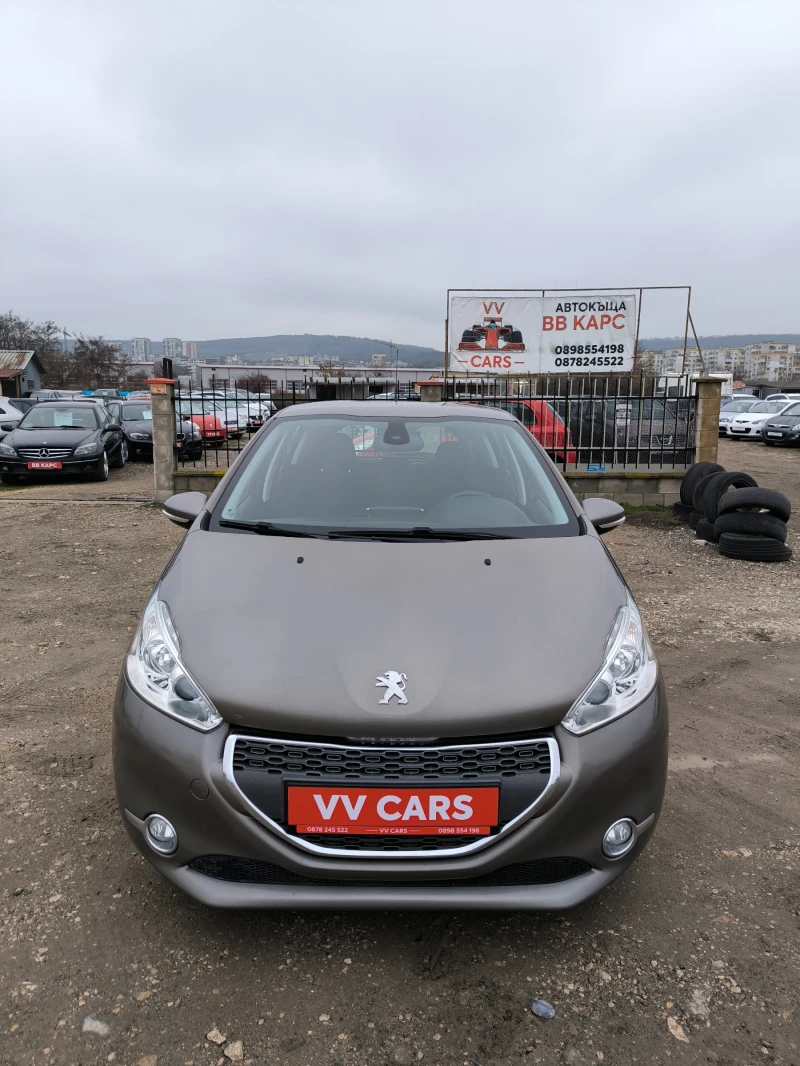 Peugeot 208 1.6 eHDI 92 hp - AUTOMATIC, снимка 1 - Автомобили и джипове - 48535204