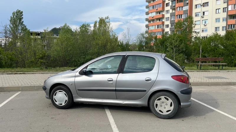 Peugeot 206, снимка 5 - Автомобили и джипове - 51093967
