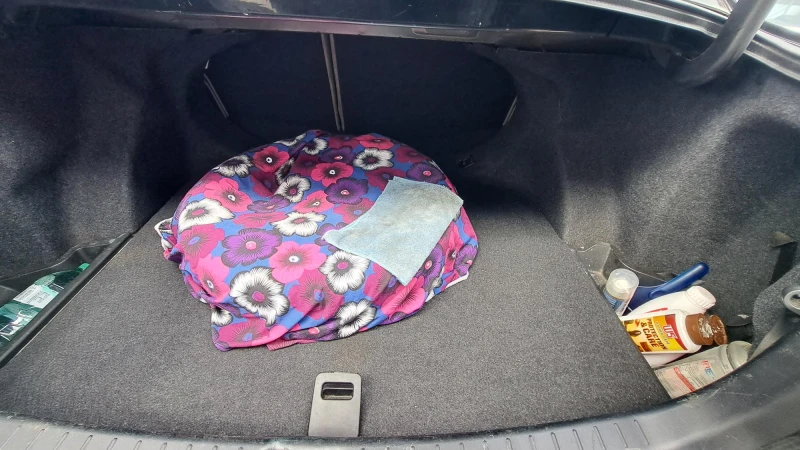 Toyota Avensis, снимка 9 - Автомобили и джипове - 52883158