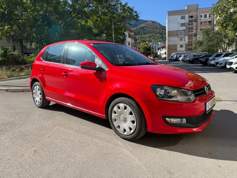 VW Polo 1.6 TDI 90коня, снимка 8 - Автомобили и джипове - 51817813