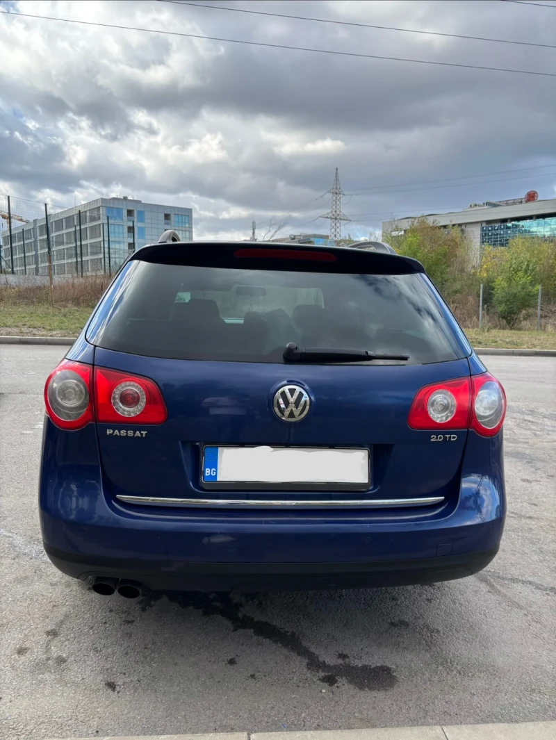 VW Passat, снимка 6 - Автомобили и джипове - 52021796