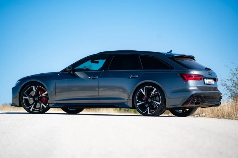 Audi Rs6 Avant/ Soft Close/ Downpipe / Service, снимка 2 - Автомобили и джипове - 52507853