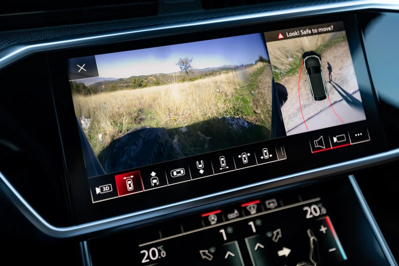 Audi Rs6 Avant/ Soft Close/ Downpipe / Service, снимка 10 - Автомобили и джипове - 52507853