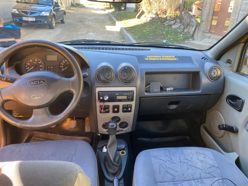 Dacia Logan, снимка 5 - Автомобили и джипове - 52649172