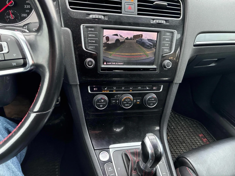 VW Golf * GTI* CARFAX* БЕЗ ПЪРВОНАЧАЛНА* , снимка 11 - Автомобили и джипове - 52571419