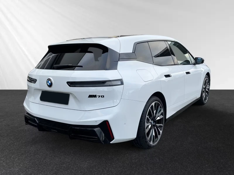 BMW iX xDrive M70 Facelift, снимка 2 - Автомобили и джипове - 53152566