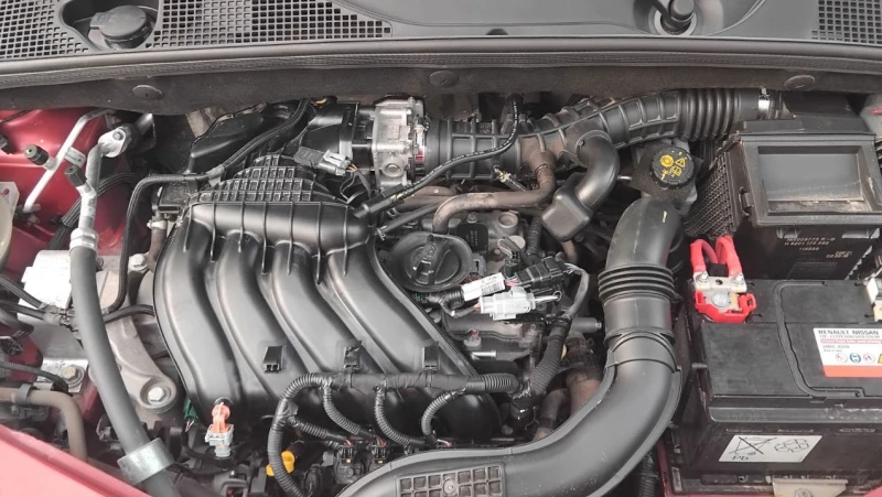 Dacia Dokker 1.6 Eco-G Заводска Газова уредба, снимка 9 - Автомобили и джипове - 53181534