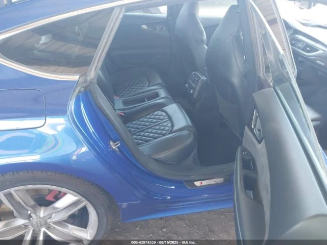 Audi Rs7 PREMIUM PLUS - изображение 8