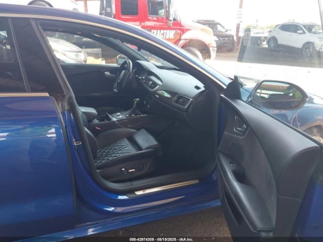 Audi Rs7 PREMIUM PLUS - изображение 5