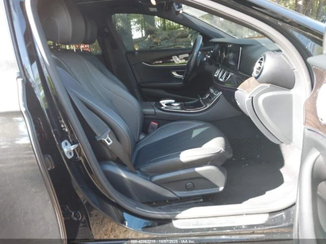 Mercedes-Benz E 300 4MATIC - изображение 9