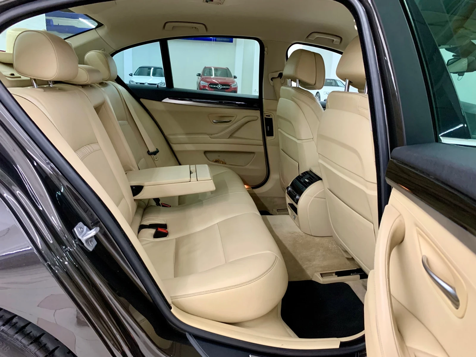 BMW 525 d xDrive * FACELIFT* Luxury* FULL | Mobile.bg   14