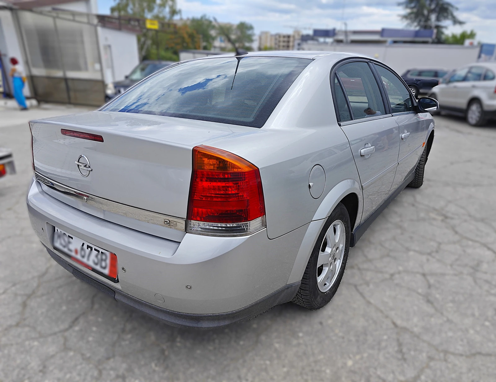 Opel Vectra 2.2i 147 автоматик кожа - изображение 10