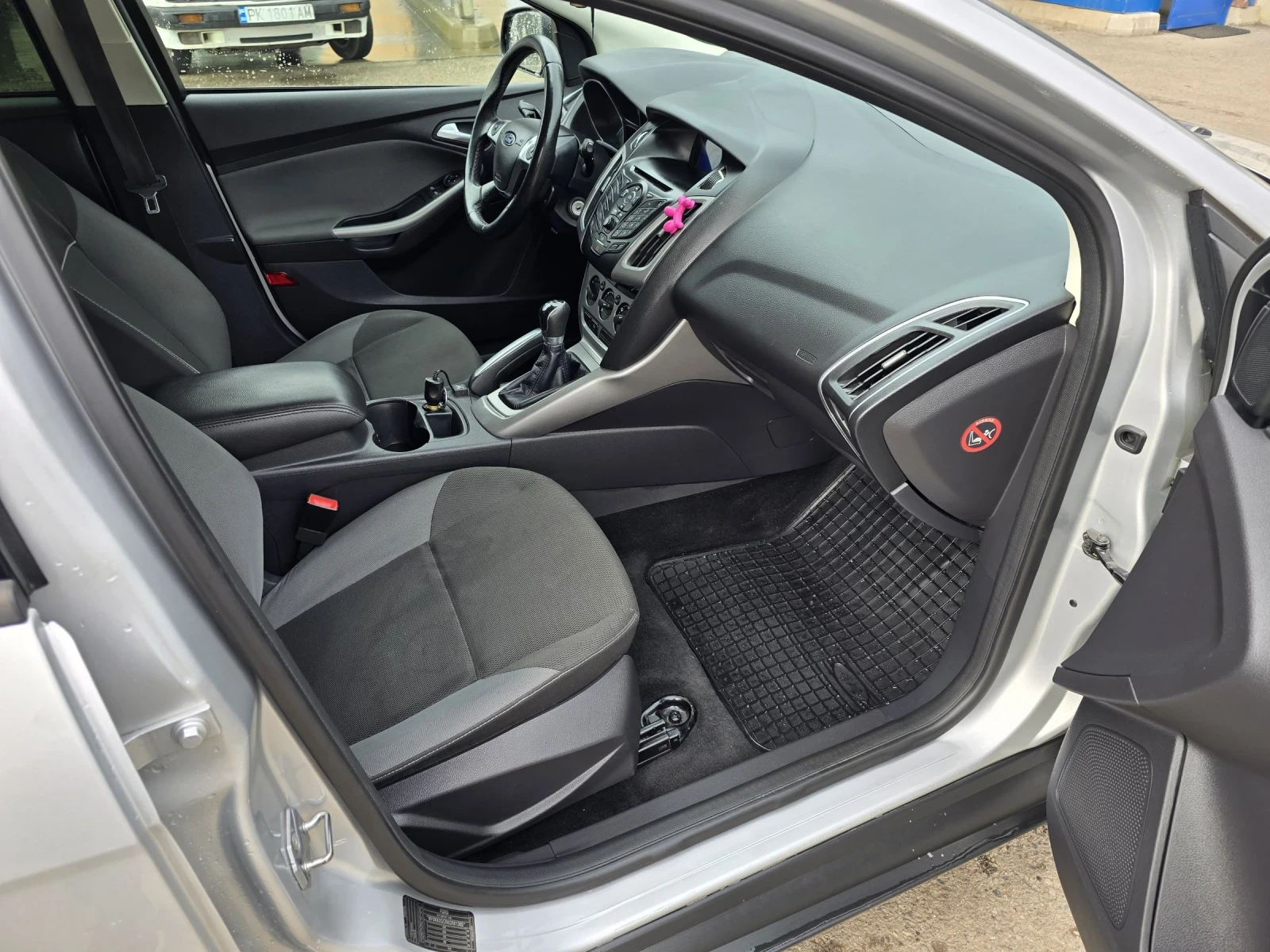 Ford Focus  - изображение 8