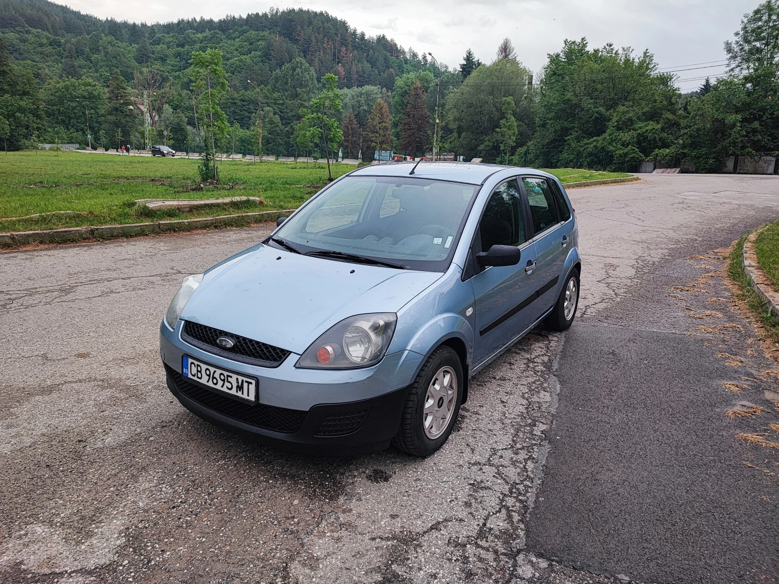 Ford Fiesta  - изображение 2