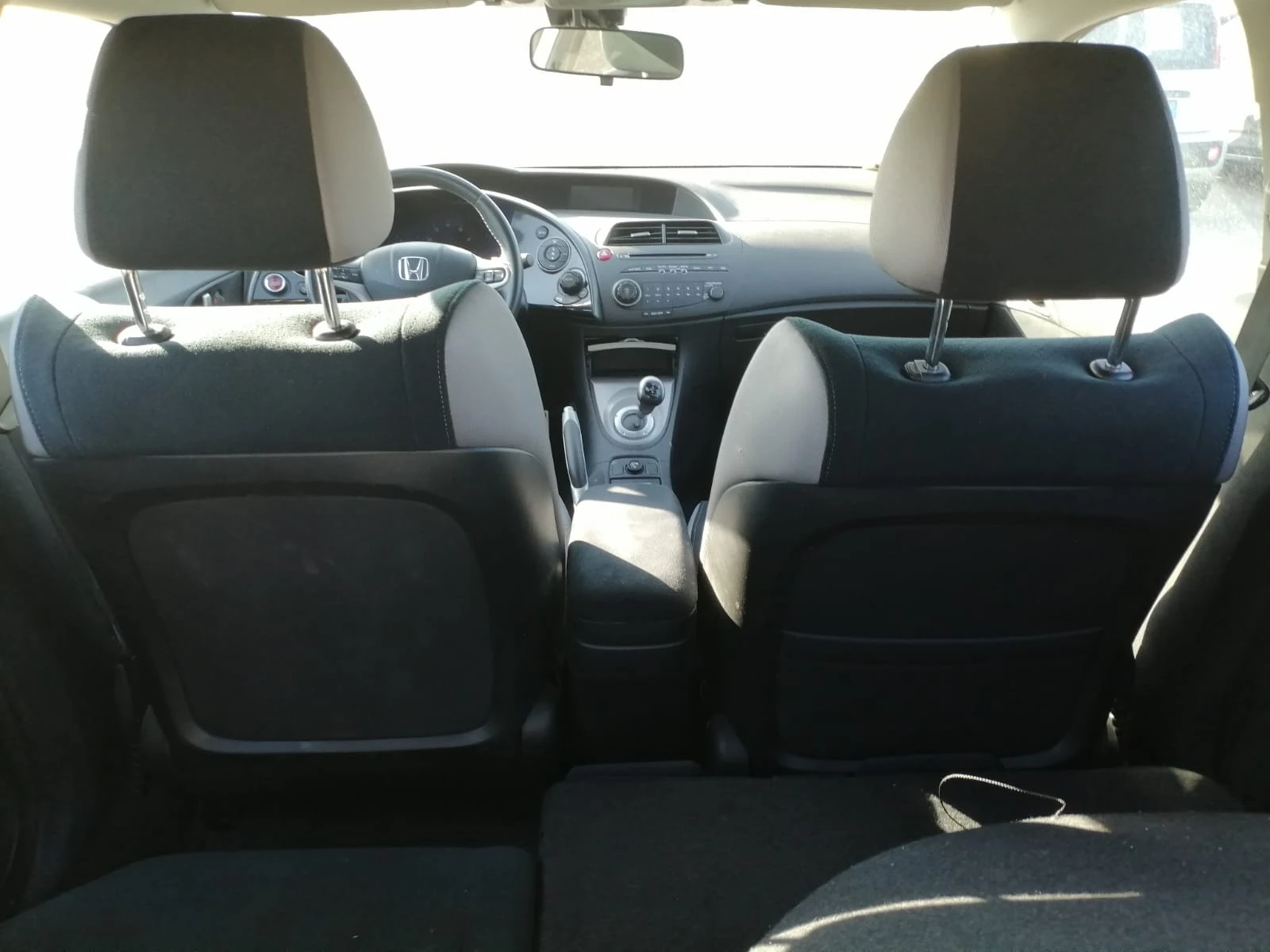 Honda Civic 1.8 I-VTEC AUTOMATIC - изображение 4