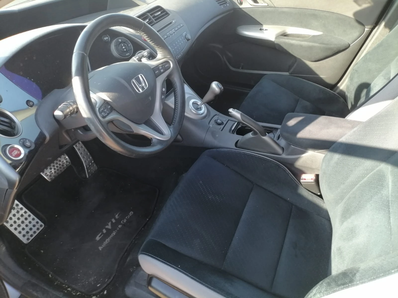 Honda Civic 1.8 I-VTEC AUTOMATIC - изображение 3