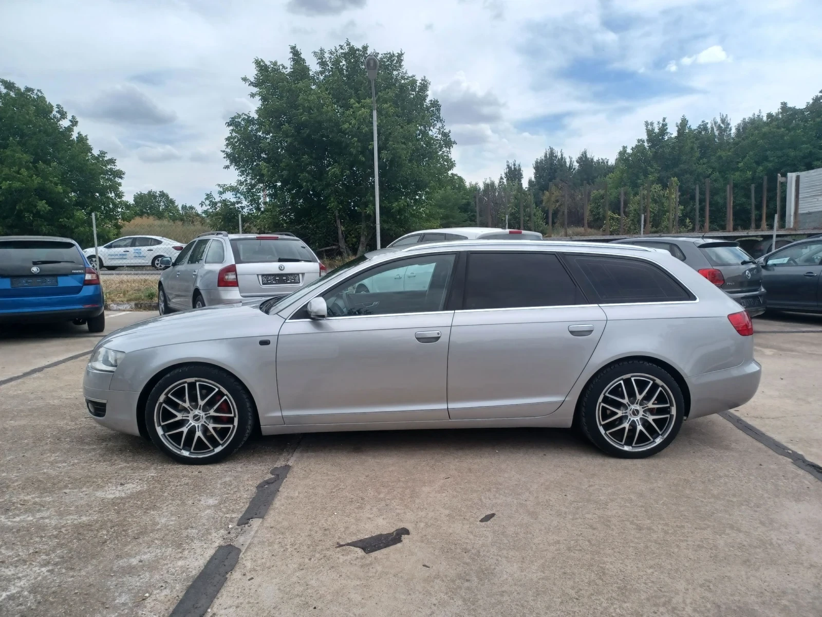 Audi A6 2.0TDi 6ск. - изображение 3