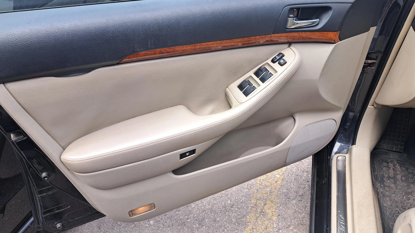 Toyota Avensis  - изображение 6