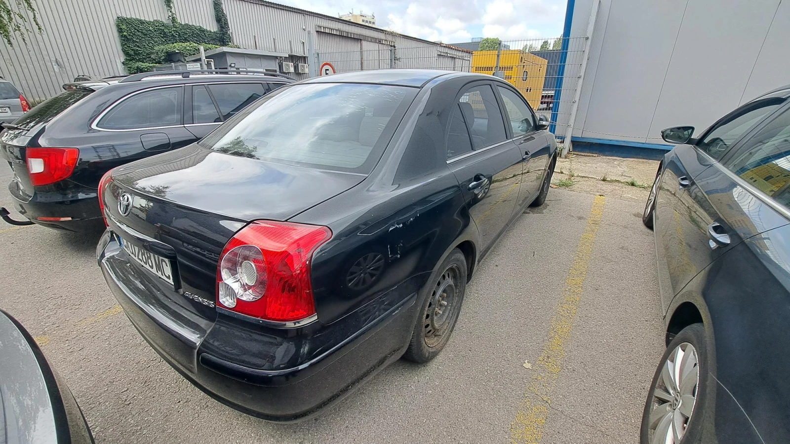 Toyota Avensis  - изображение 5