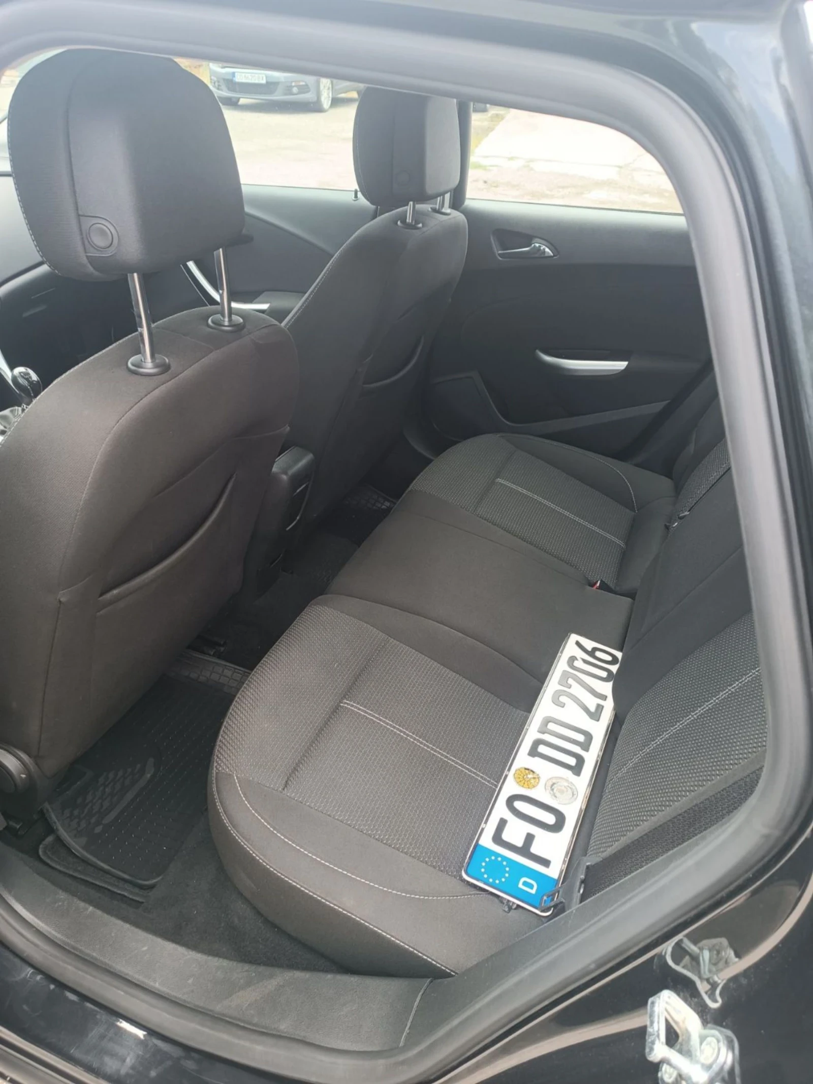 Opel Astra 1.7 CDTI  - изображение 8