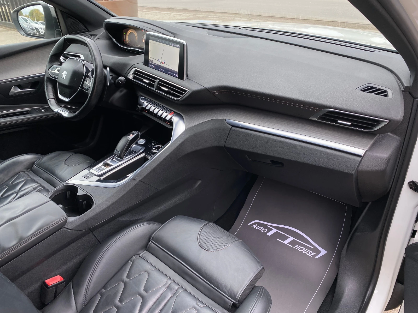 Peugeot 3008 GT-Line* Pano* KeyGO* Massage* Full*  - изображение 10