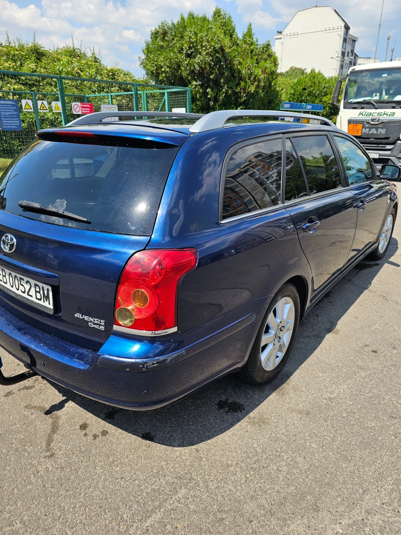 Toyota Avensis 2.2 d-cat 177 - изображение 4