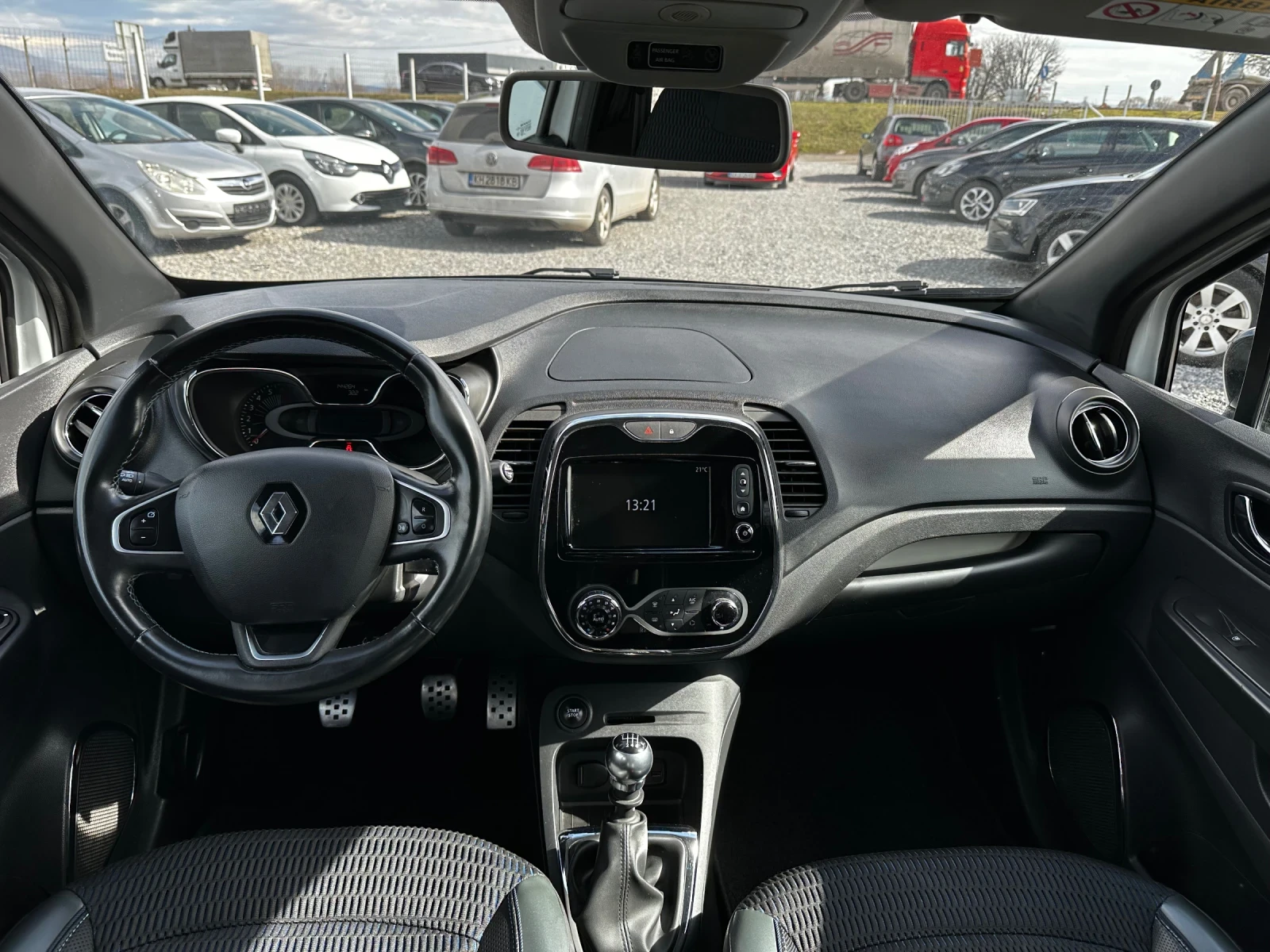 Renault Captur 1.2 TCe EVRO 6 - изображение 6