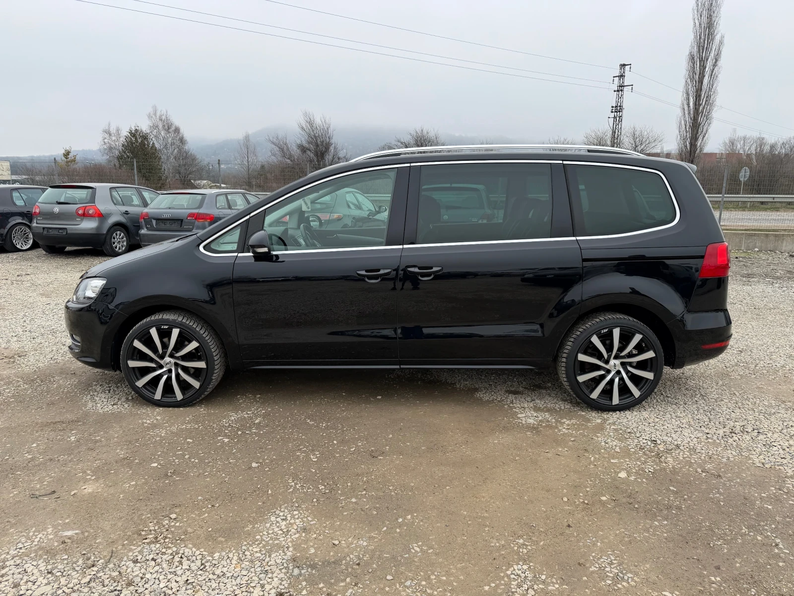 VW Sharan 2.0TDI-140PS-HIGHLINE-АВТОМАТ - изображение 8