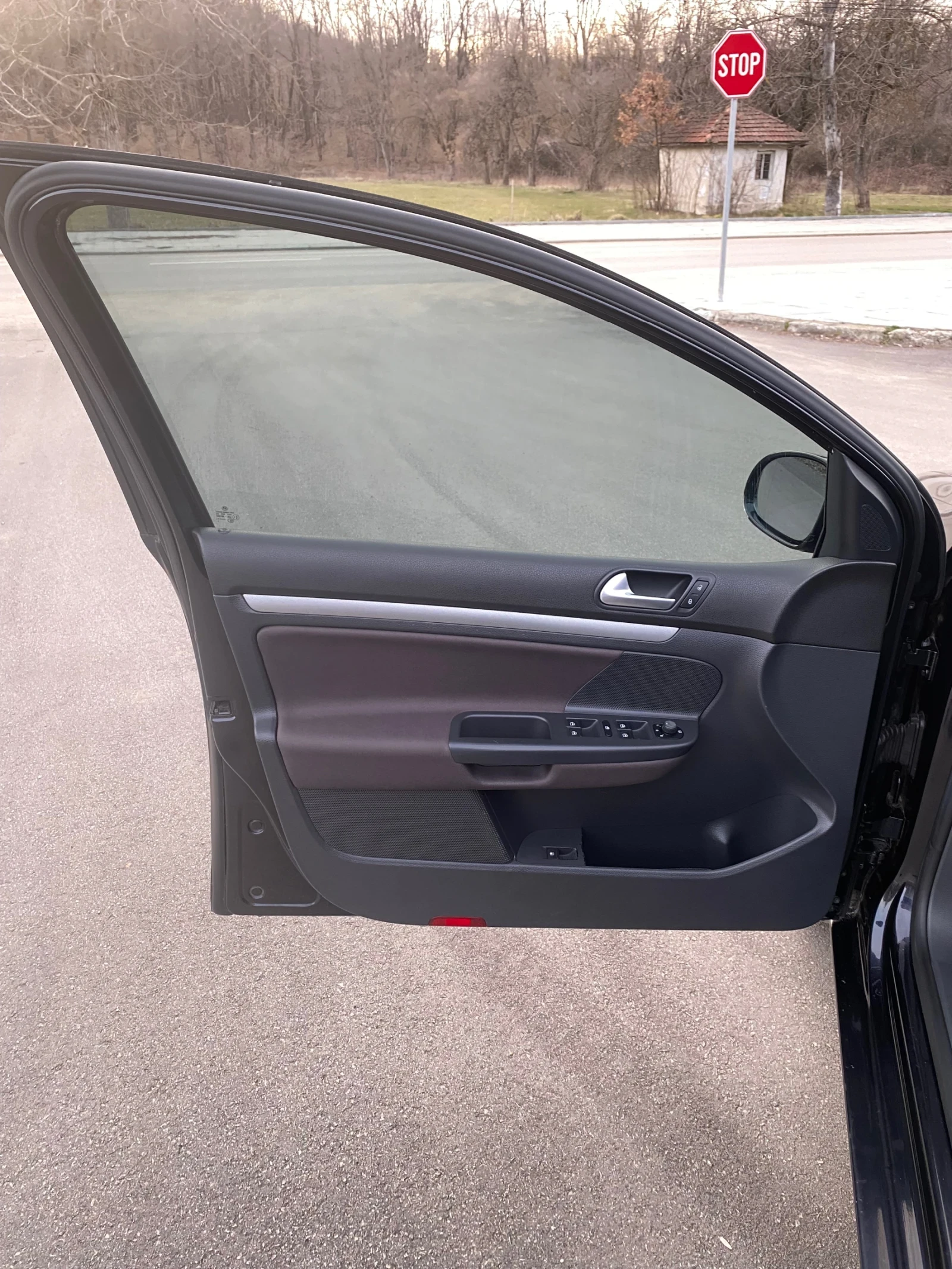 VW Golf, снимка 15 - Автомобили и джипове - 53863023