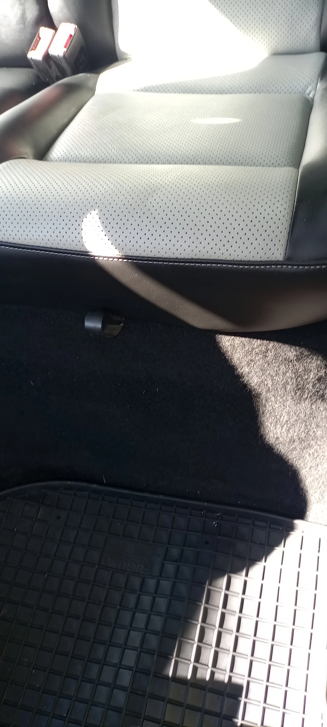 VW Golf 1.6 16V, снимка 15 - Автомобили и джипове - 53897102