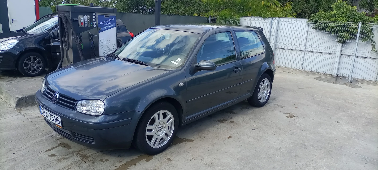 VW Golf 1.6 16V